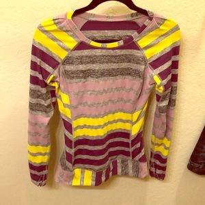 Lulu Lemon workout shirt